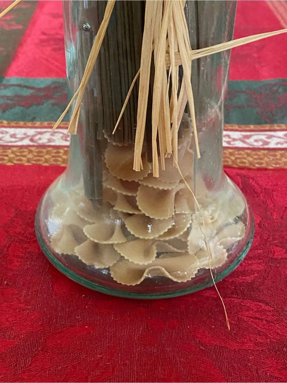 Vintage Pier 1 Green Glass Spaghetti Pasta Storage Jar Natural Raffia Accent New